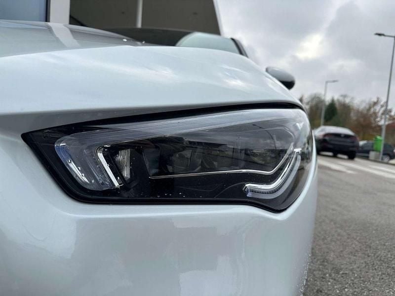 Gebraucht Mercedes CLA200 Progressive 150 PS (110 kW) 2022 Weiß Limousine