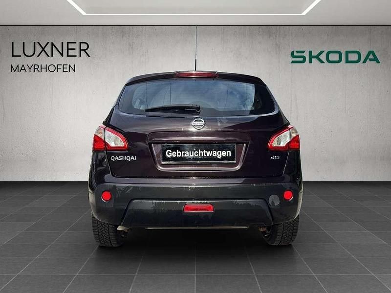 Gebraucht Nissan Qashqai Acenta 131 PS (96 kW) 2012 Schwarz  metallic SUV