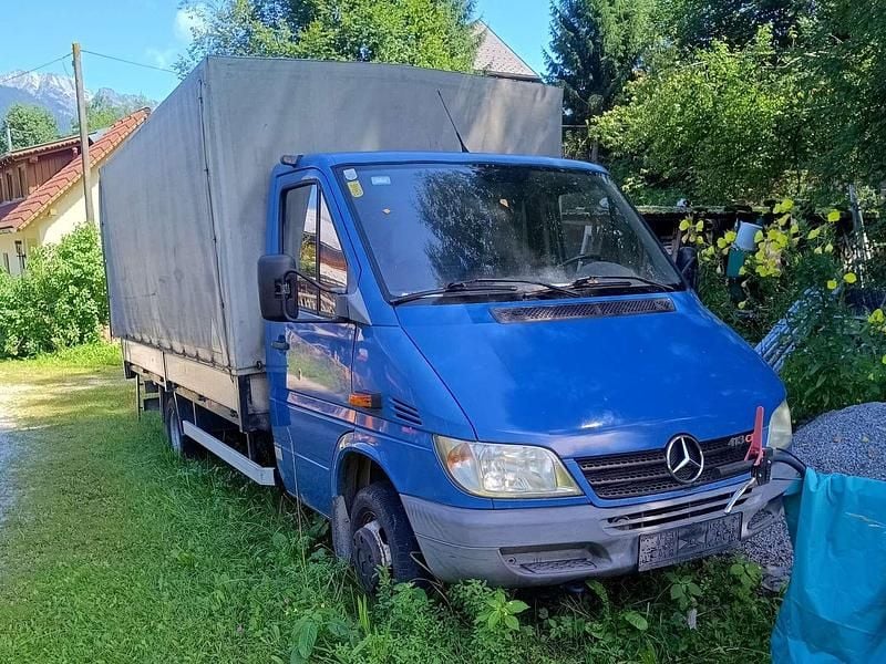 Blau Gebraucht 2003 Mercedes Sprinter Van | € 8.000 (Superpreis) - Bild 1/4