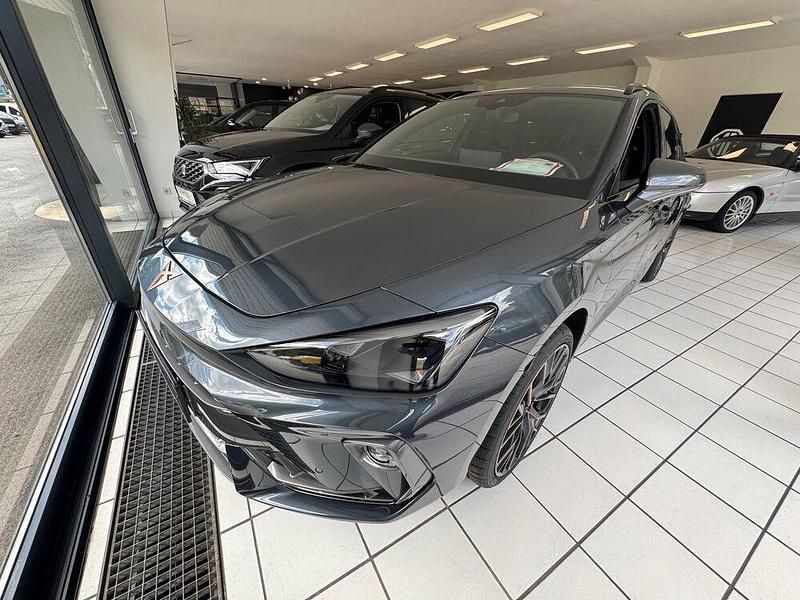 Neu Cupra Leon 204 PS (150 kW) 2025 Kombi