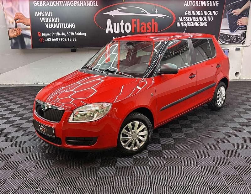 Rot Gebraucht 2010 Skoda Fabia Classic Kleinwagen | € 3.990 (Guter Preis) - Bild 1/4