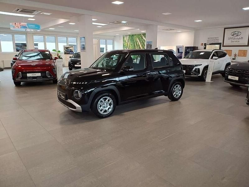 Neu Hyundai Inster 85 kW (116 PS) 2025 Schwarz Kleinwagen