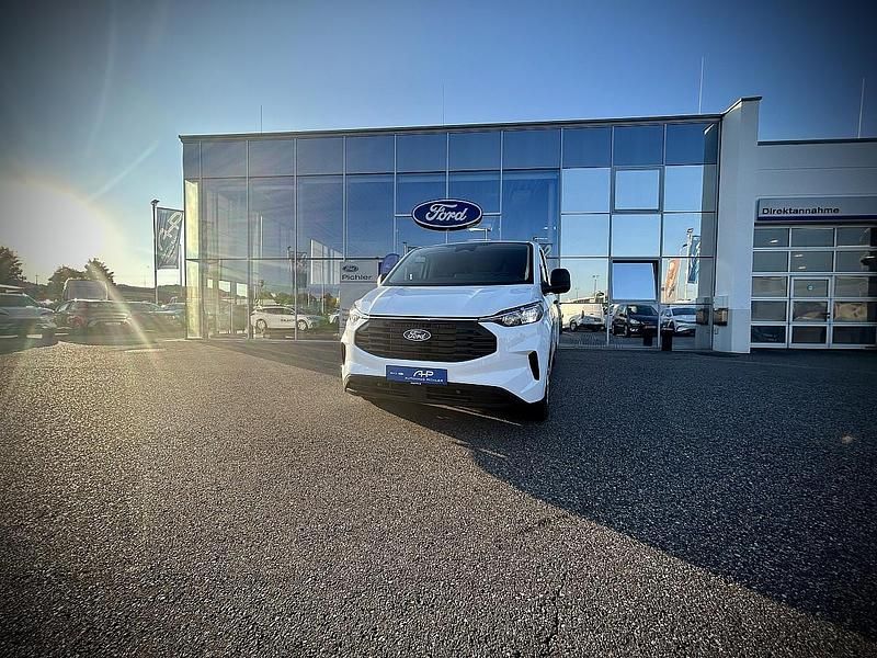 Neu Ford Transit Custom Trend 150 PS (110 kW) 2025 Frozen white Van