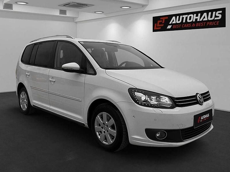 Gebraucht VW Touran 105 PS (77 kW) 2012 Weiß Van / Kleinbus