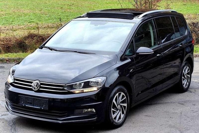 Gebraucht VW Touran Comfortline 116 PS (85 kW) 2018 Grau Van / Kleinbus