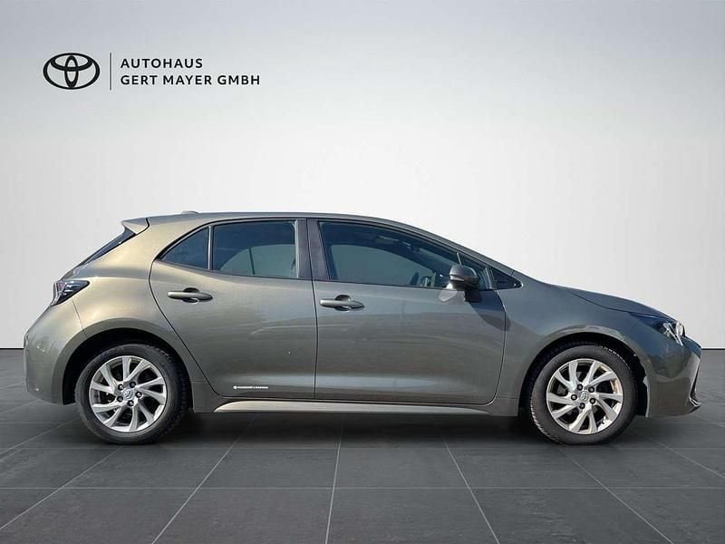 Gebraucht Toyota Corolla City 116 PS (85 kW) 2020 Grün Limousine