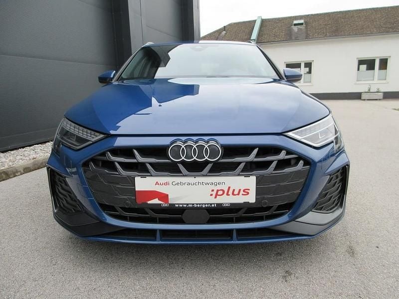 Gebraucht Audi A3 S-Line 116 PS (85 kW) 2024 Mittelblau  metallic Limousine