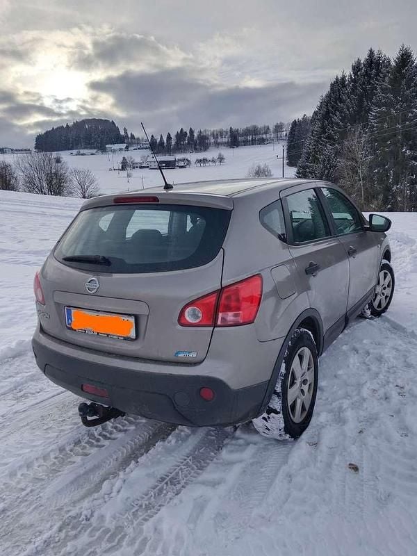 Gebraucht Nissan Qashqai Acenta 106 PS (77 kW) 2009 Bronze SUV