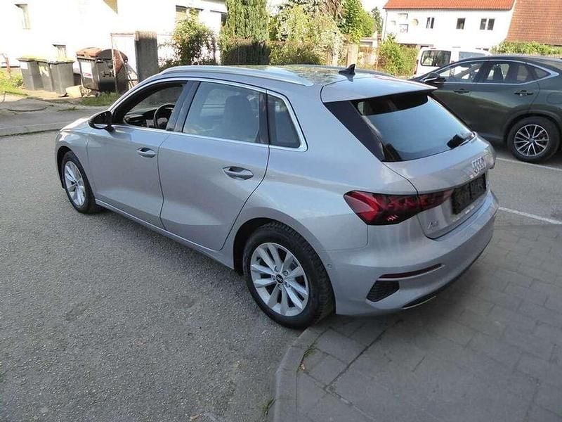 Gebraucht Audi A3 110 PS (80 kW) 2021 Silber Limousine