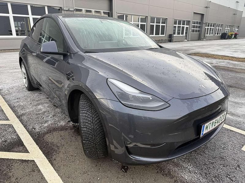 Gebraucht Tesla Model Y Long Range AWD 258 kW (351 PS) 2021 Grau SUV