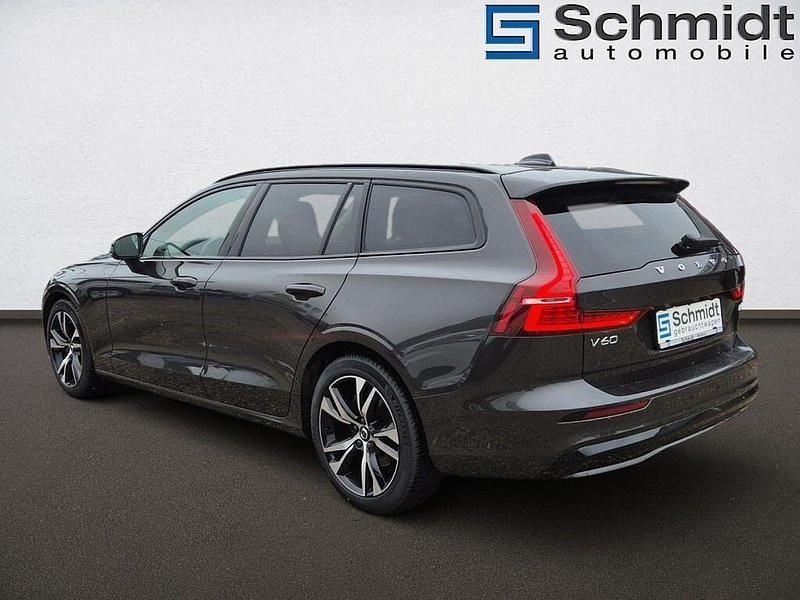 Gebraucht Volvo V60 Plus 197 PS (144 kW) 2024 Grau Kombi