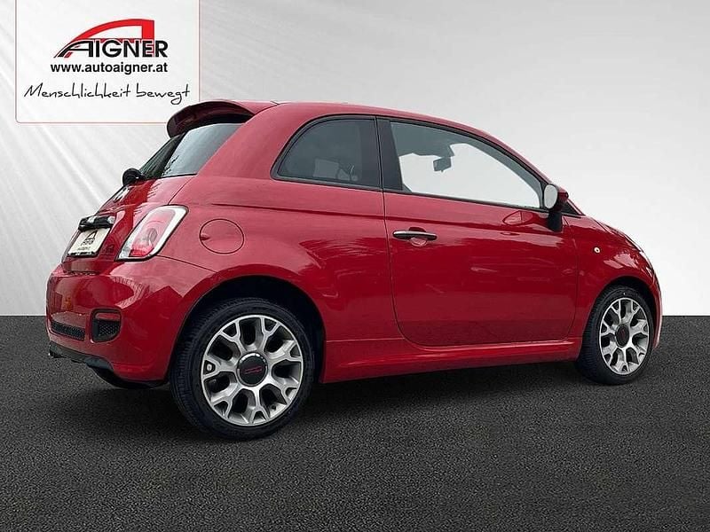 Gebraucht Fiat 500 Lounge 86 PS (63 kW) 2013 Rot Limousine