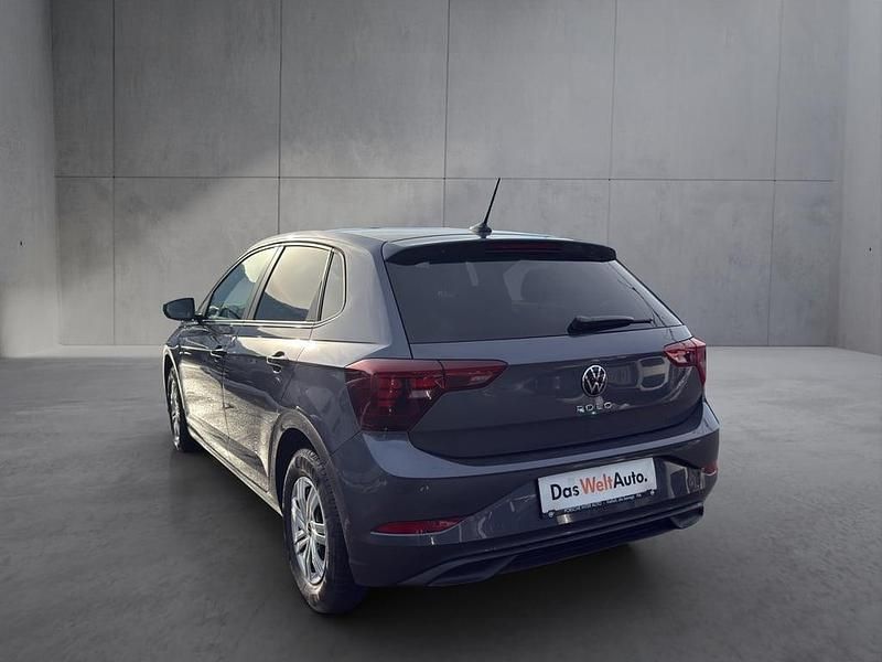 Neu VW Polo 80 PS (58 kW) 2025 Dunkelblau  metallic Limousine