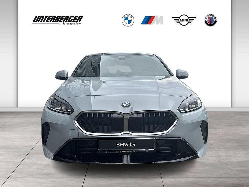 Neu BMW 120 M Sport 170 PS (125 kW) 2025 Grau Kleinwagen
