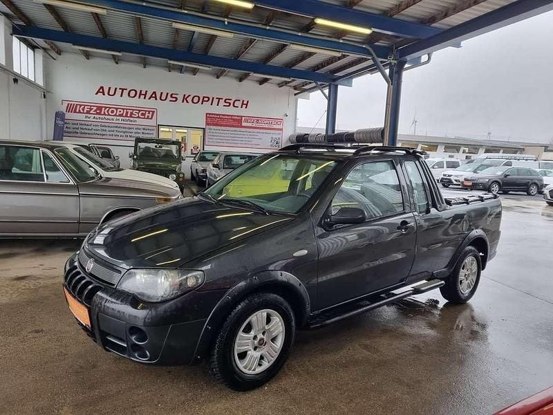 Gebraucht Fiat Strada 84 PS (61 kW) 2008 Grün Abholung