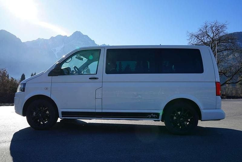 Gebraucht VW Multivan Startline 140 PS (102 kW) 2010 Van