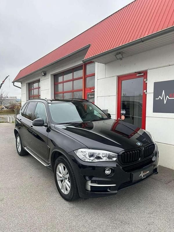 Schwarz Gebraucht 2015 BMW X5 Performance SUV | € 25.990 (Fairer Preis) - Bild 1/4