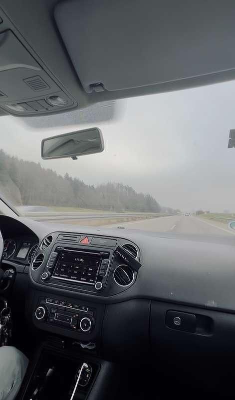 Gebraucht VW Golf VI Comfortline 140 PS (102 kW) 2009 Kleinwagen