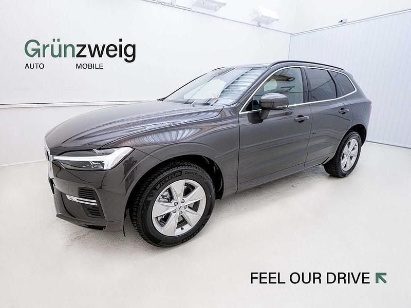 Gebraucht Volvo XC60 197 PS (144 kW) 2024 Grau SUV