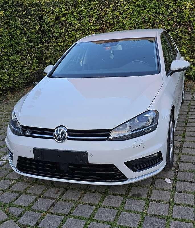 Gebraucht VW Golf VII Sportline 105 PS (77 kW) 2014 Weiß Limousine