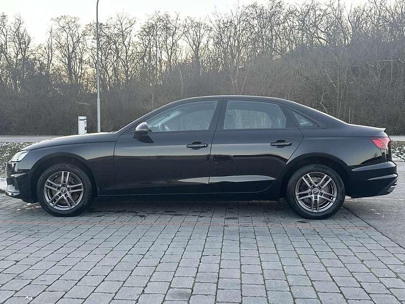 Gebraucht Audi A4 163 PS (119 kW) 2020 Limousine