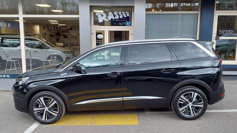 Gebraucht Peugeot 5008 GT-line 131 PS (96 kW) 2019 Schwarz SUV