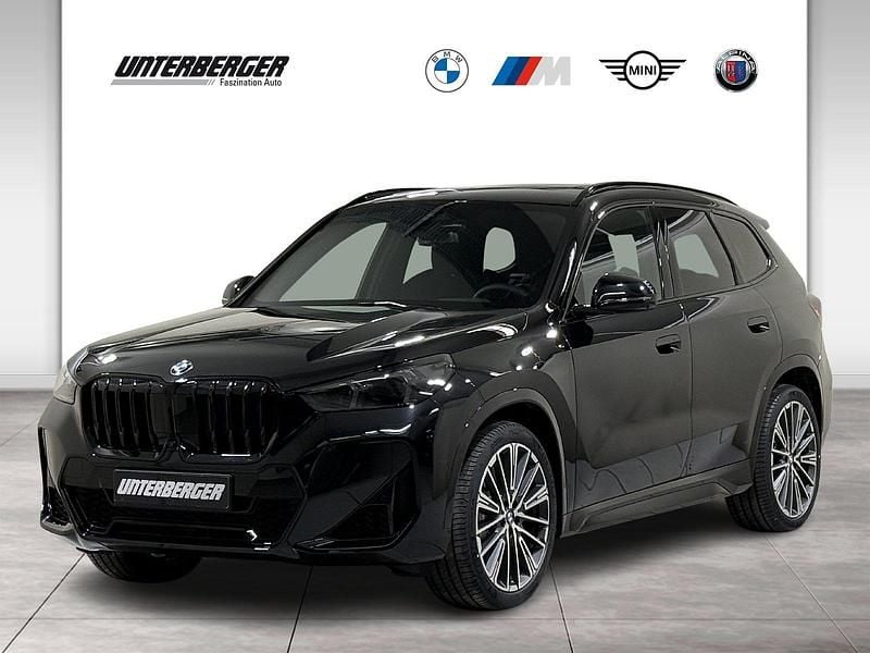 Neu BMW X1 Shadowline 218 PS (160 kW) 2025 Schwarz SUV