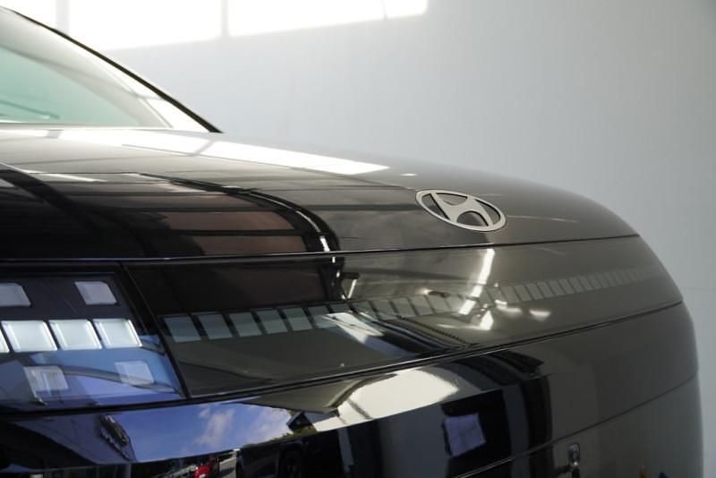 Neu Hyundai Ioniq 9 77 kW (106 PS) 2025 SUV