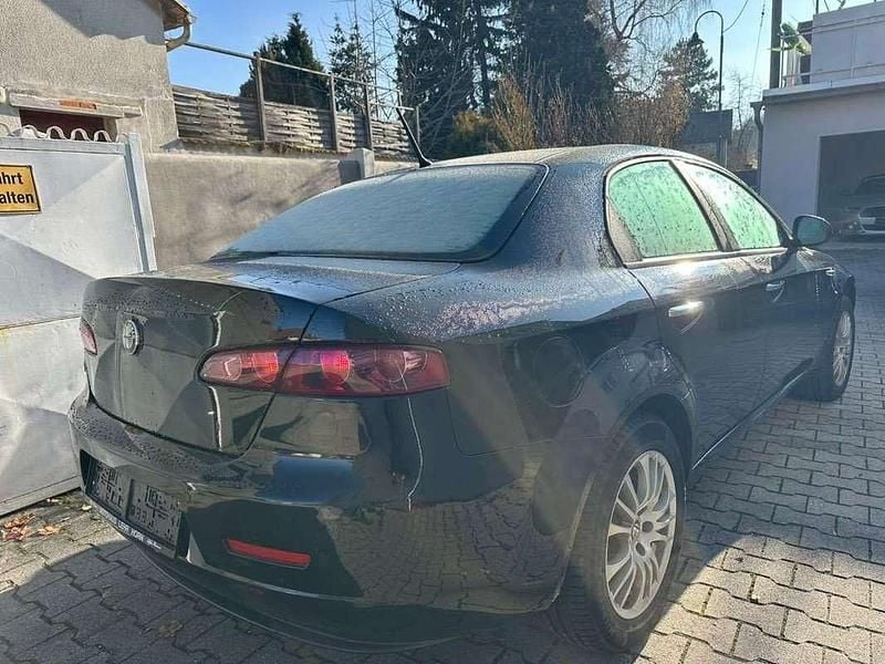 Gebraucht Alfa Romeo 159 140 PS (102 kW) 2009 Schwarz Limousine