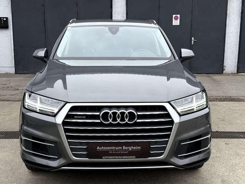 Gebraucht Audi Q7 Comfort 218 PS (160 kW) 2017 Grau SUV