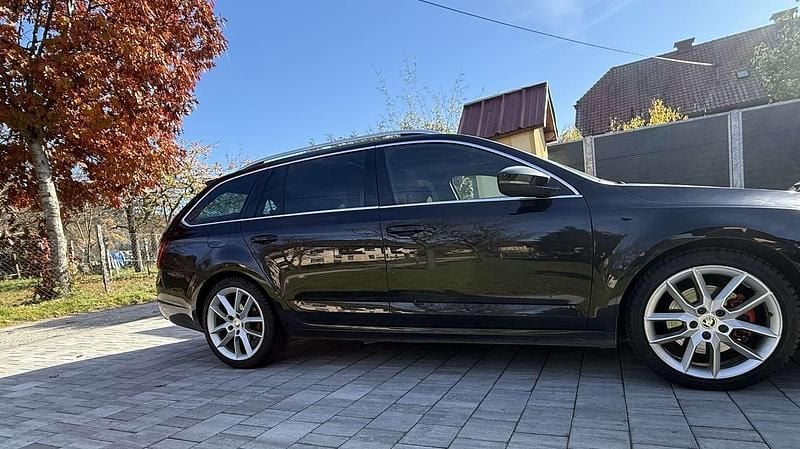 Gebraucht 2017 Skoda Octavia RS Kombi | € 15.000 (Guter Preis) - Bild 1/4