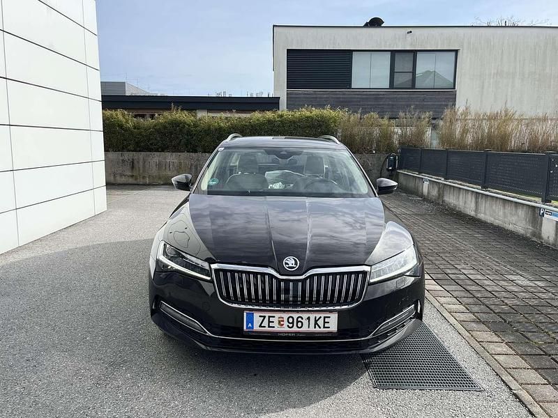 Gebraucht Skoda Superb Style 150 PS (110 kW) 2021 Kombi