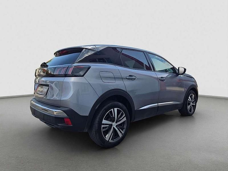 Gebraucht Peugeot 3008 Allure 131 PS (96 kW) 2024 Grau Limousine