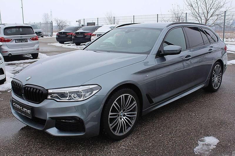 Gebraucht BMW 520 M Sport 190 PS (139 kW) 2020 Grau Kombi