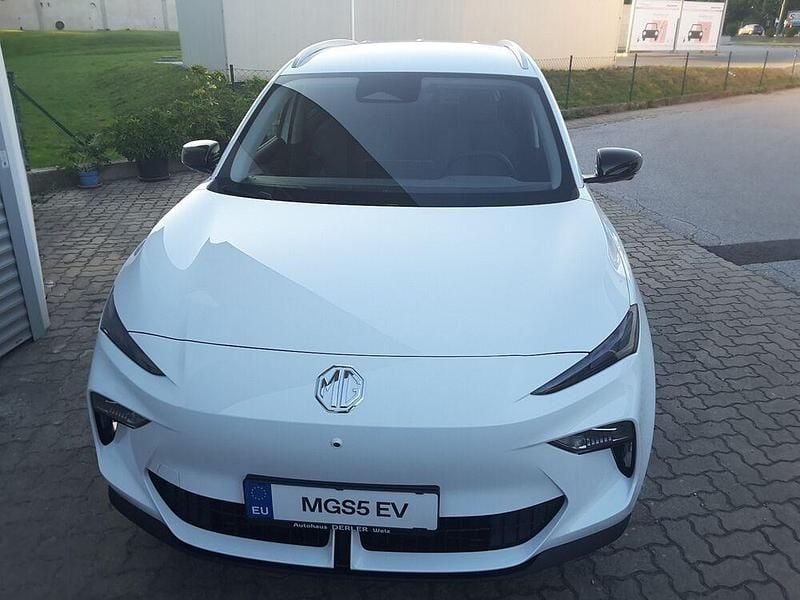 Neu MG MGS5 EV Luxury 169 kW (231 PS) 2025 SUV