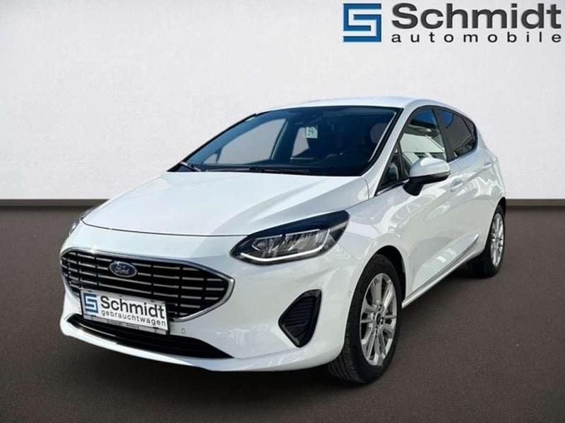 Gebraucht Ford Fiesta Titanium 99 PS (72 kW) 2023 Weiß Kleinwagen