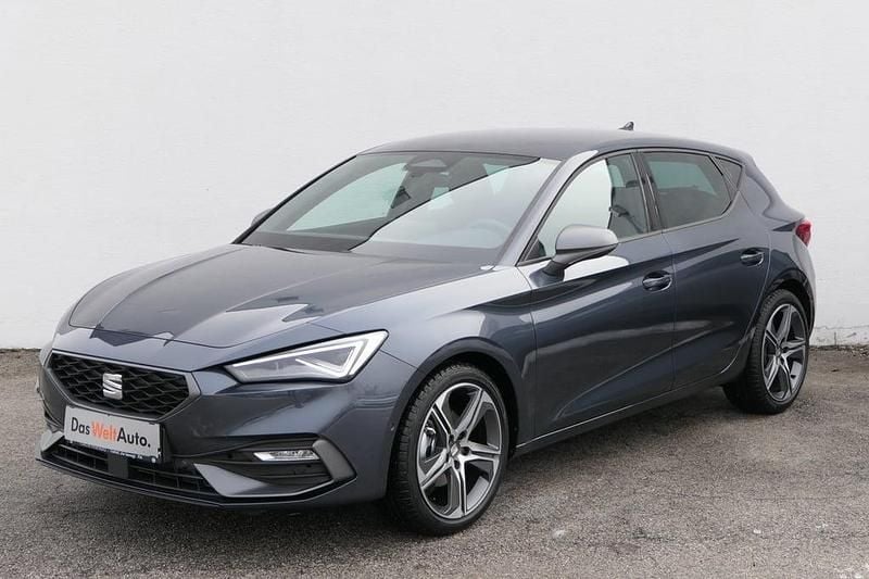 Neu Seat Leon FR 115 PS (84 kW) 2026 Dunkelgrau  metallicperleffekt