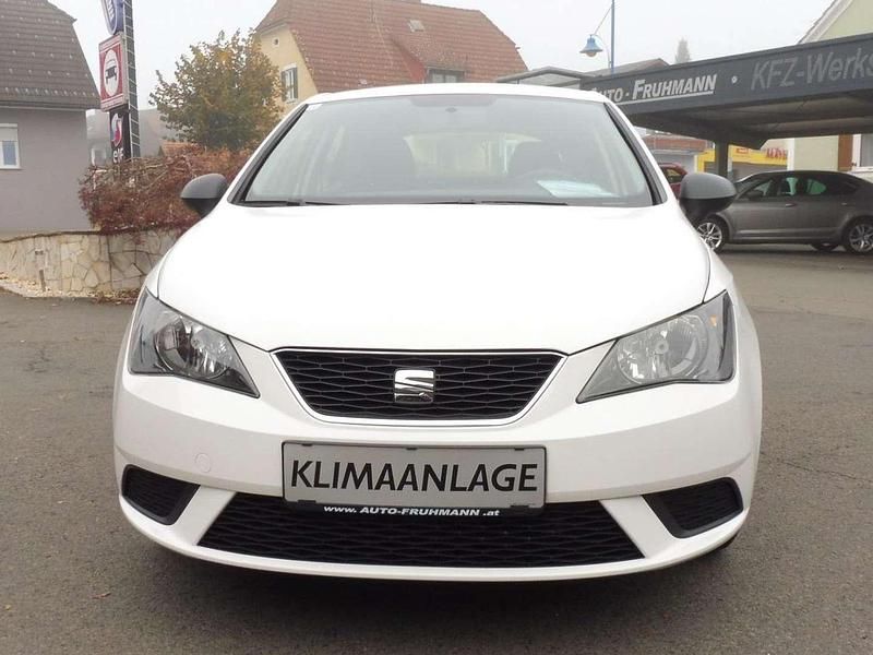 Gebraucht Seat Ibiza Reference 69 PS (50 kW) 2015 Weiß Kleinwagen