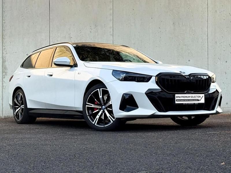 Gebraucht BMW 530 Shadowline 190 PS (139 kW) 2025 Kombi