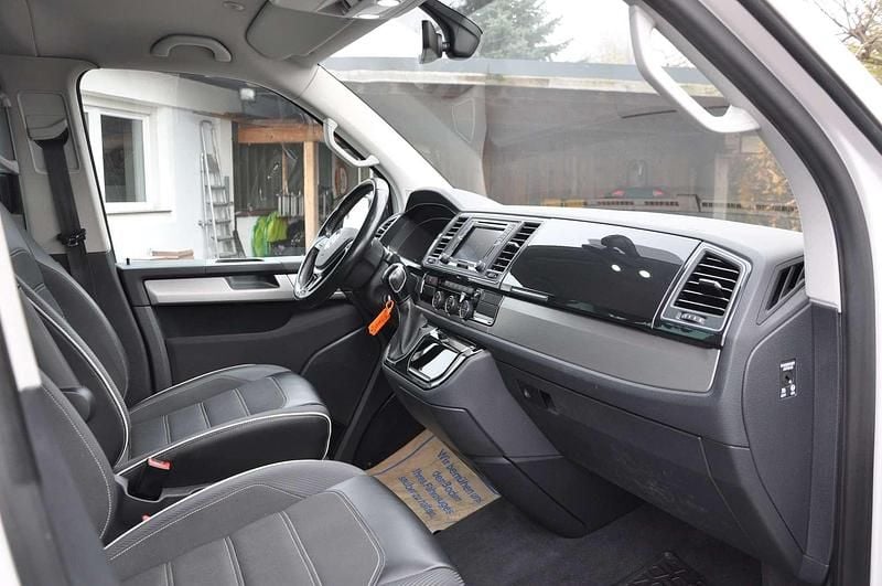 Gebraucht VW Multivan Highline 204 PS (150 kW) 2016 Weiß Van