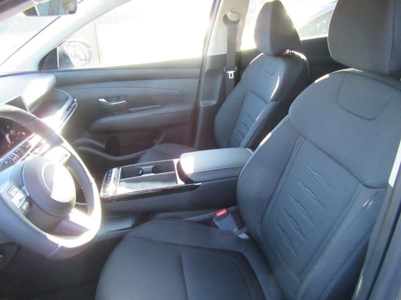 Neu Hyundai Tucson 180 PS (132 kW) 2025 Grau SUV