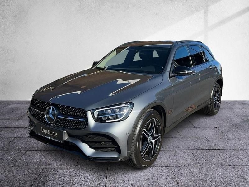 Gebraucht Mercedes GLC220 AMG line 194 PS (142 kW) 2022 Grau SUV
