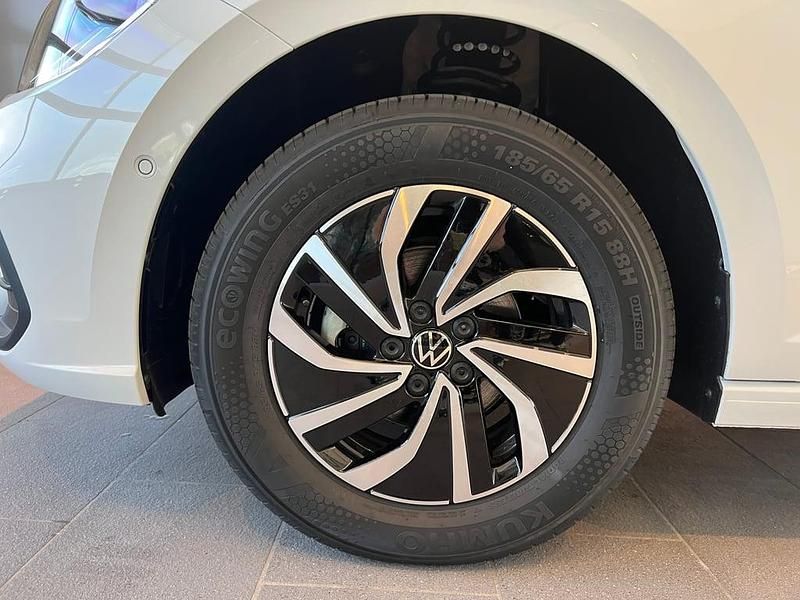 Neu VW Polo 95 PS (69 kW) 2025 Weiss  normal Limousine