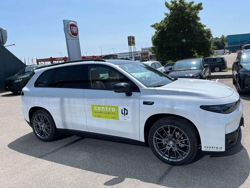 Gebraucht Leapmotor C10 160 kW (218 PS) 2025 Weiß SUV