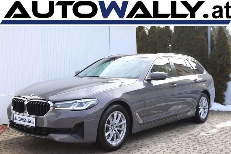Grau Gebraucht 2021 BMW 520 Kombi | € 29.980 (Superpreis) - Bild 1/4