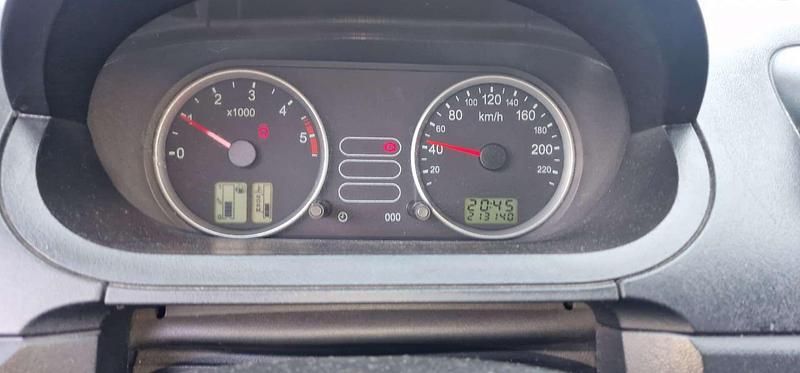 Gebraucht Ford Fiesta 75 PS (55 kW) 2002 Limousine