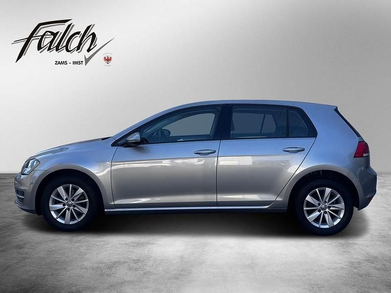 Gebraucht VW Golf VII 90 PS (66 kW) 2014 Silber  metallic Limousine