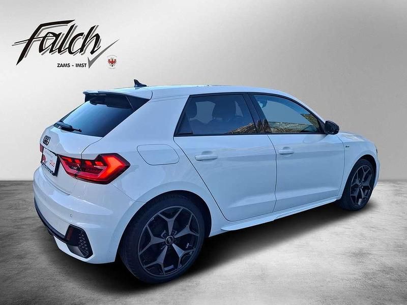 Gebraucht Audi A1 S-Line 95 PS (69 kW) 2024 Weiß Limousine