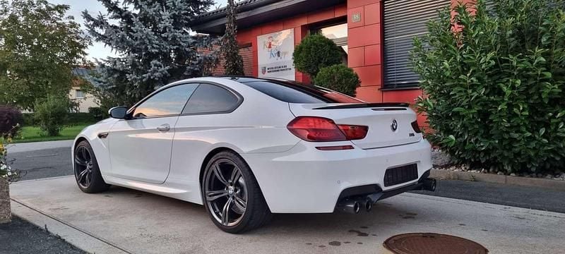 Gebraucht BMW M6 Sport Line 560 PS (411 kW) 2015 Weiß Coupé