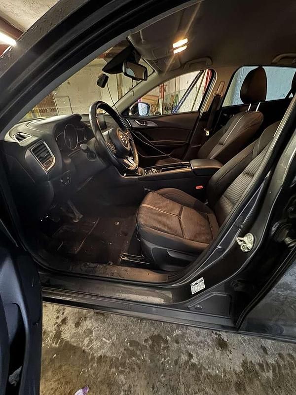 Gebraucht Mazda 3 Inclusive 120 PS (88 kW) 2017 Limousine